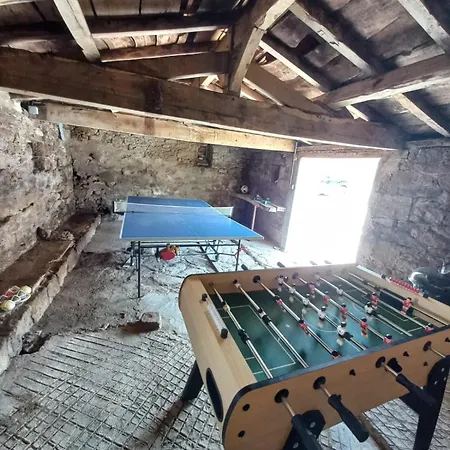Le Hameau Des Lys - 12min Du Puydufou Διαμέρισμα La Gaubretiere
