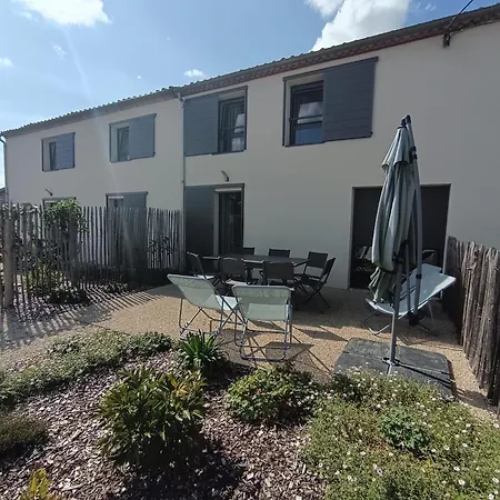 דירה Le Hameau Des Lys - 12min Du Puydufou La Gaubretiere