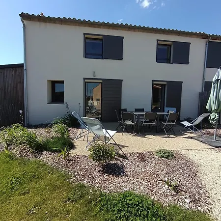 דירה Le Hameau Des Lys - 12min Du Puydufou