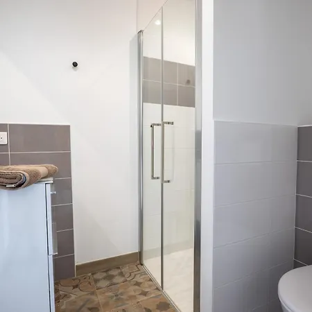 Le Hameau Des Lys - 12min Du Puydufou Apartment *