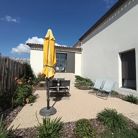 Le Hameau Des Lys - 12min Du Puydufou דירה La Gaubretiere