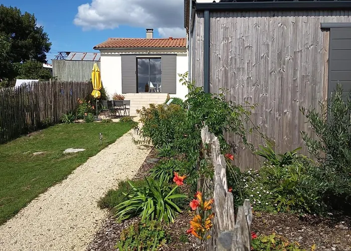 Le Hameau Des Lys - 12min Du Puydufou Apartament *